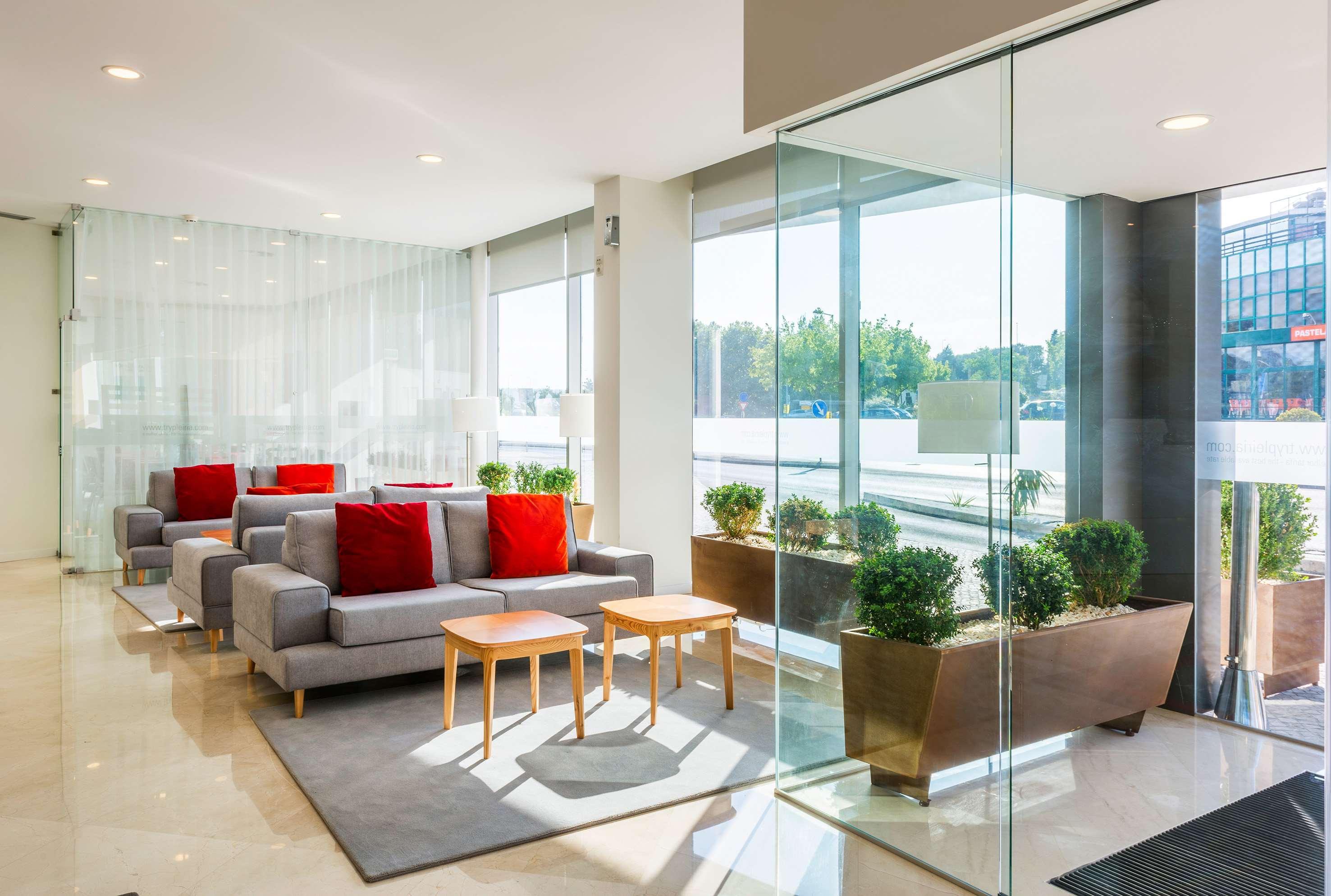 Hotel Tryp By Wyndham Leiria Exterior foto